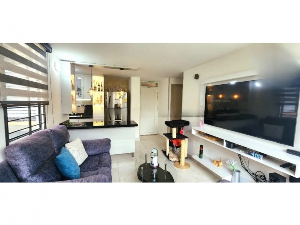 GIA 357. Apartamento en venta, Pinares, Madrid Cundinamarca — foto 2