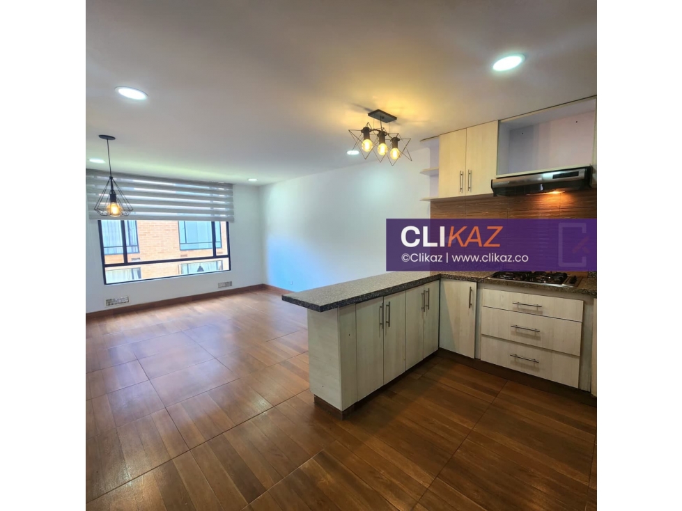 GIA 371. Apartamento en venta, La Estancia, Mosquera — foto 2