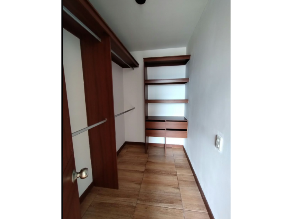 GIA 376. Apartamento en venta, El porton, Madrid Cundinamarca — foto 6