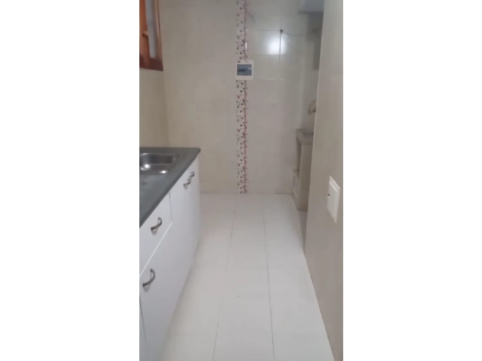 GIA 337. Apartamento en venta, El Molino, Madrid Cundinamarca — foto 6