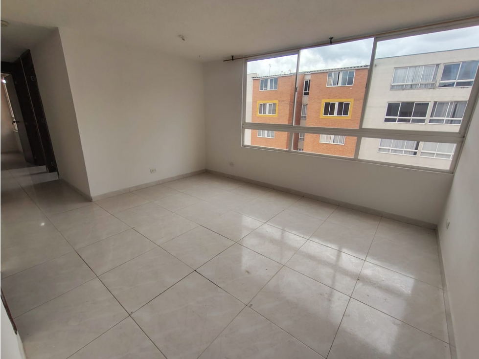 GIA 386. Apartamento en venta, Belverde, Mosquera Cundinamarca — foto 2