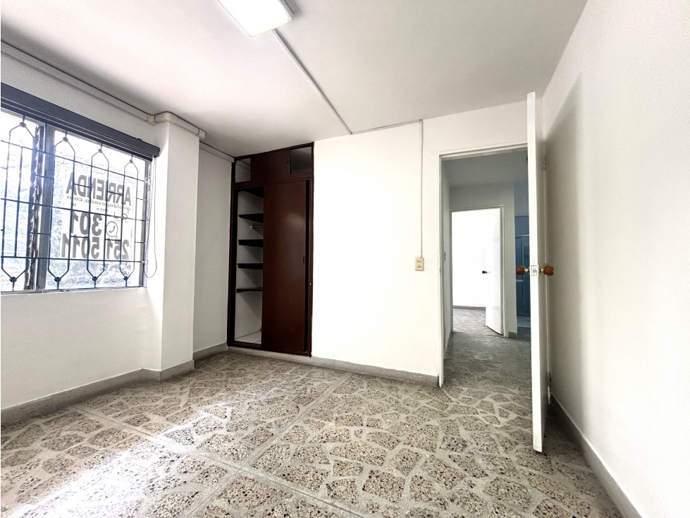 ARRIENDO CASA COMERCIAL EN CONQUISTADORES — foto 4
