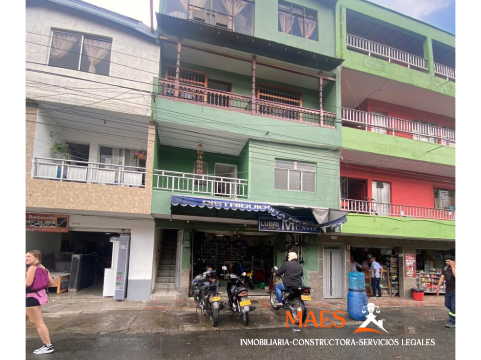 PROPIEDAD DE 4 PISOS EN VENTA BARBOSA, ANTIOQUIA - 1