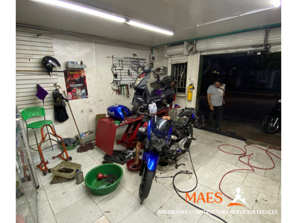 PROPIEDAD DE 4 PISOS EN VENTA BARBOSA, ANTIOQUIA - 2