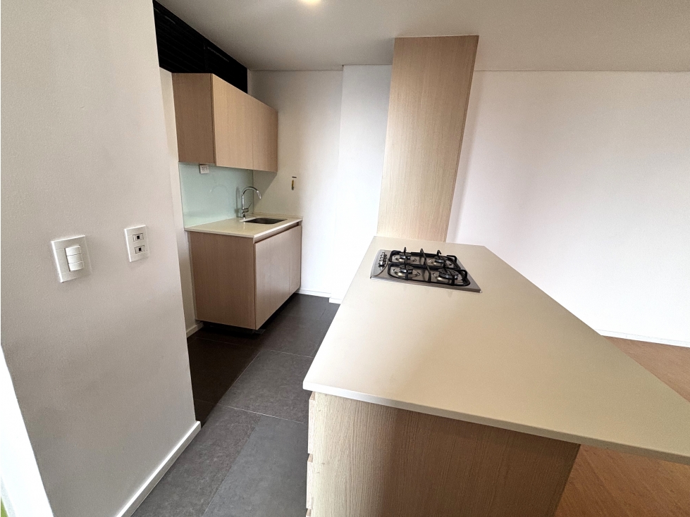 ARRIENDO APARTAMENTO EN ENVIGADO - LOMA DE LAS BRUJAS — foto 5