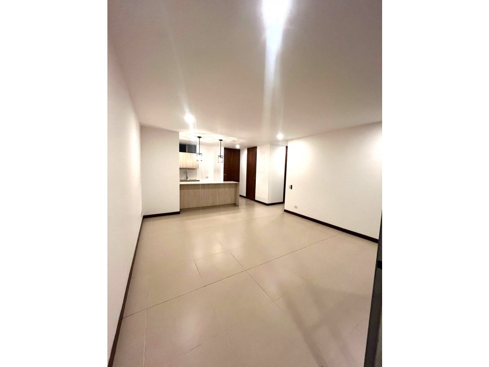 ARRIENDO APARTAMENTO EN POBLADO - LA VISITACION