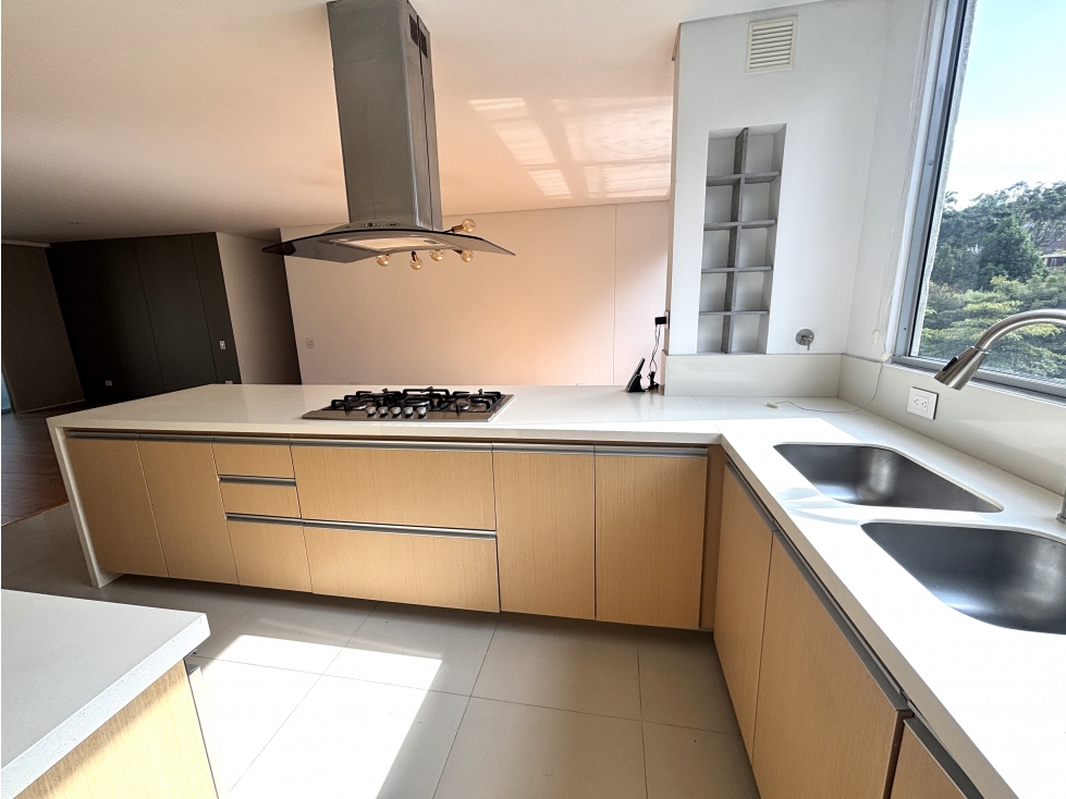 VENDO APARTAMENTO EN POBLADO - LOS BALSOS — foto 5