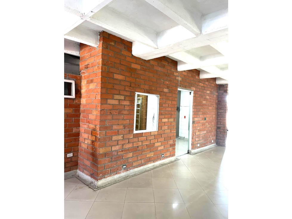 ARRIENDO BODEGA EN SANTA FE — foto 2