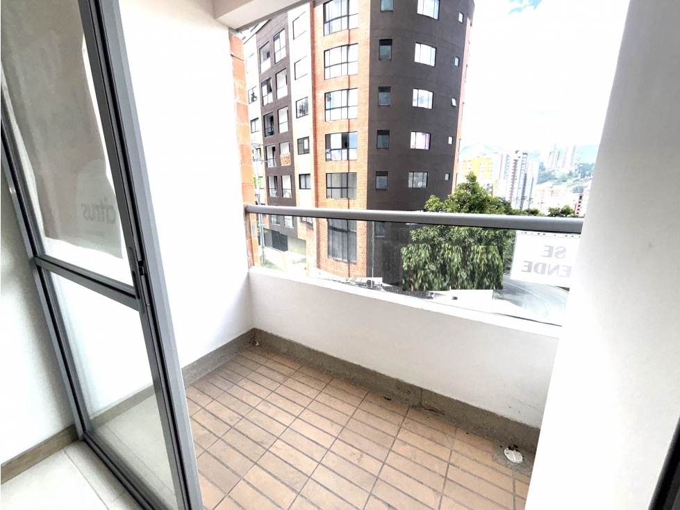VENDO APARTAMENTO PARA ESTRENAR EN SABANETA - LAS LOMITAS — foto 3