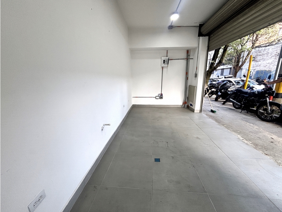 ARRIENDO LOCAL EN BARRIO COLOMBIA — foto 2