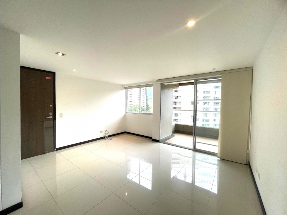 ARRIENDO APARTAMENTO EN SABANETA - LOMA DE SAN JOSE — foto 2