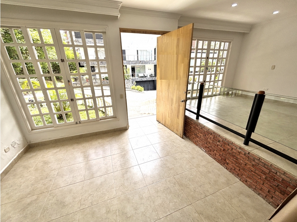 ARRIENDO CASA DE DOS NIVELES EN SABANETA - SAN JOSE — foto 2