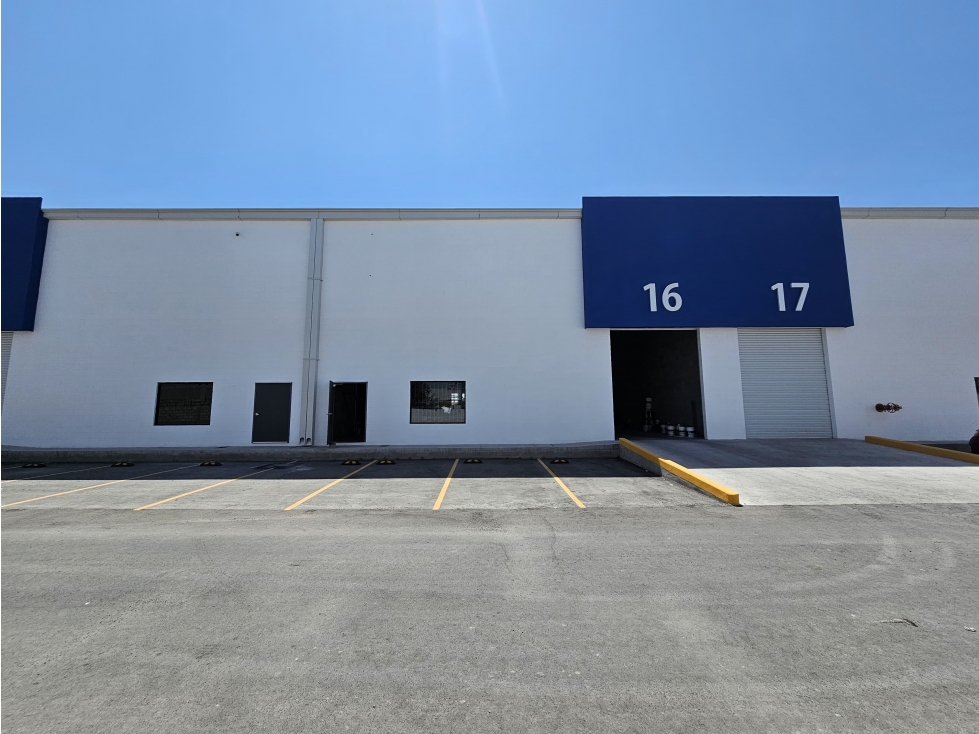 Bodega Industrial de 810 metros a estrenar en Cd. Juárez Chihuahua - 1
