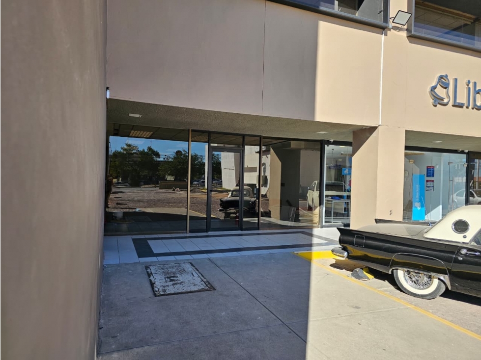 Local en renta de 80 metros, Sector Financiero en Cd. Juárez Chihuahua