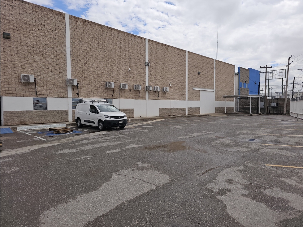 Bodega en Renta de 1242 metros y 2 rampas en Cd. Juárez, Chihuahua — foto 6