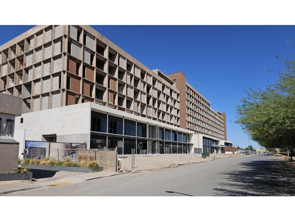 Local en Venta de Lujo a Estrenar, zona exclusiva Cd. Juárez, Chih. - 3