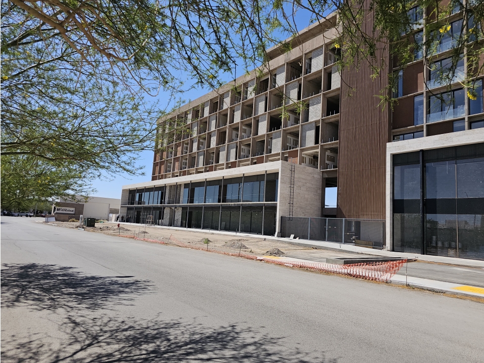 Local de lujo a estrenar en Venta en zona exclusiva en Cd. Juárez, - 3