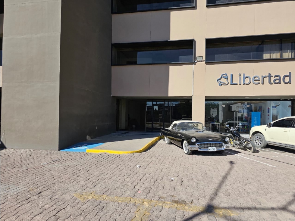 Local en renta de 80 metros, Sector Financiero en Cd. Juárez Chihuahua — foto 4