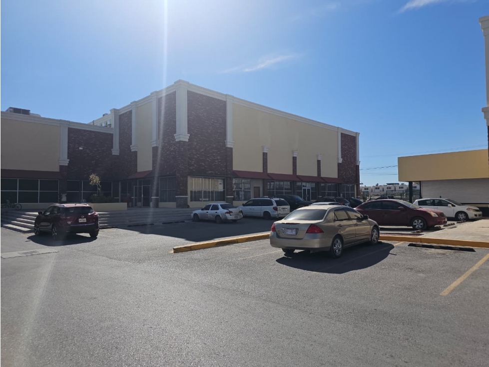 Local en Renta de 763 m2 en Plaza Comercial de Cd. Juárez Chihuahua — foto 3
