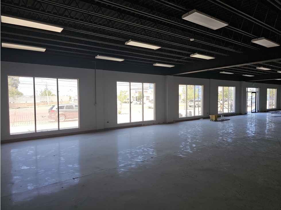 Local comercial en renta sobre Av. Principal en Cd. Juárez Chihuahua - 2