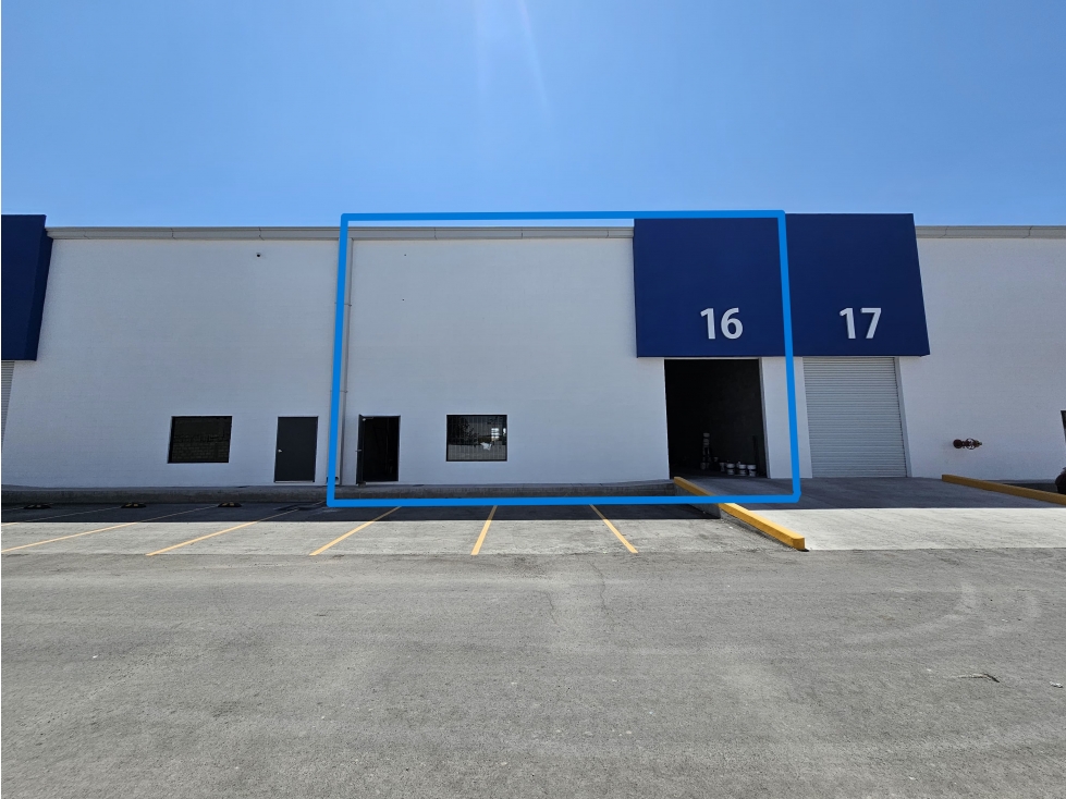 Bodega Industrial de 810 metros a estrenar en Cd. Juárez Chihuahua - 2