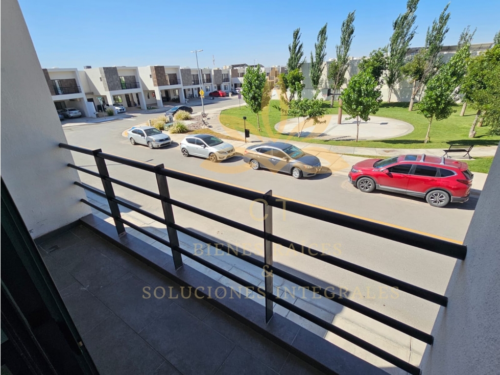 Casa en Venta Frente a Parque, Sector 4 Siglos Cd. Juárez Chih. — foto 2