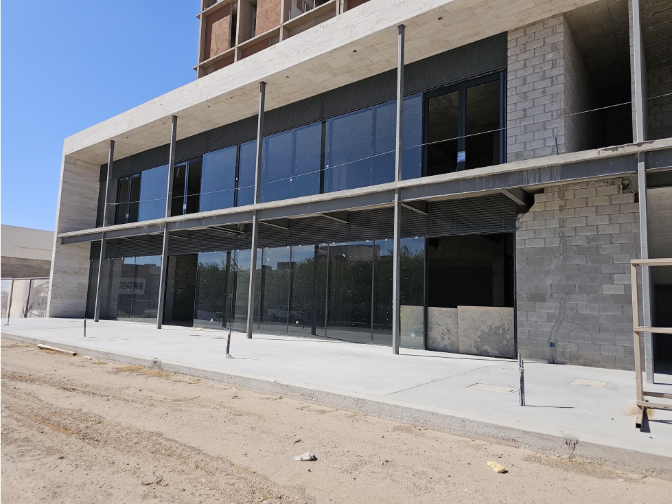 Local en Venta de Lujo a Estrenar, zona exclusiva Cd. Juárez, Chih. - 6