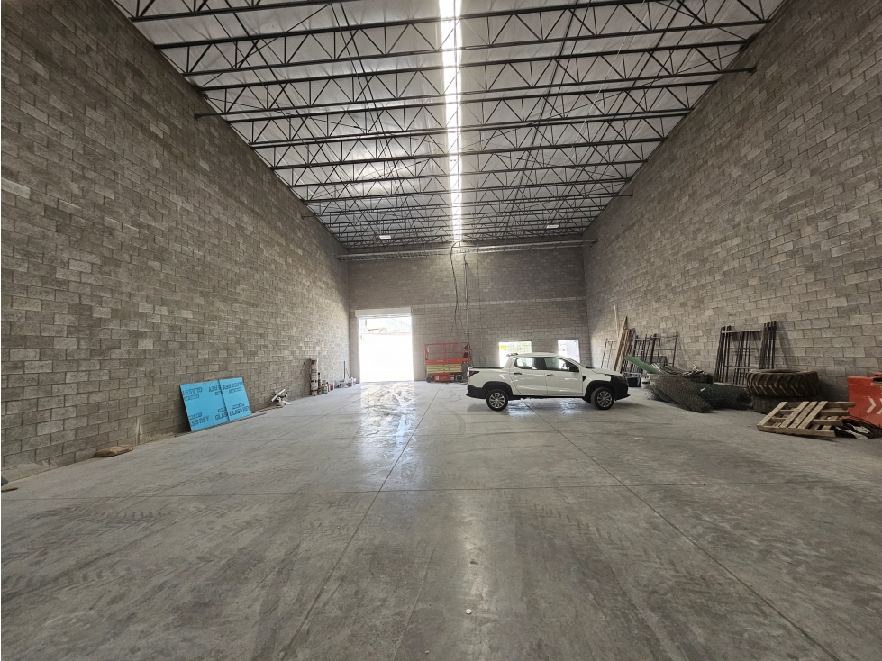 Bodega Industrial de 810 metros a estrenar en Cd. Juárez Chihuahua - 6