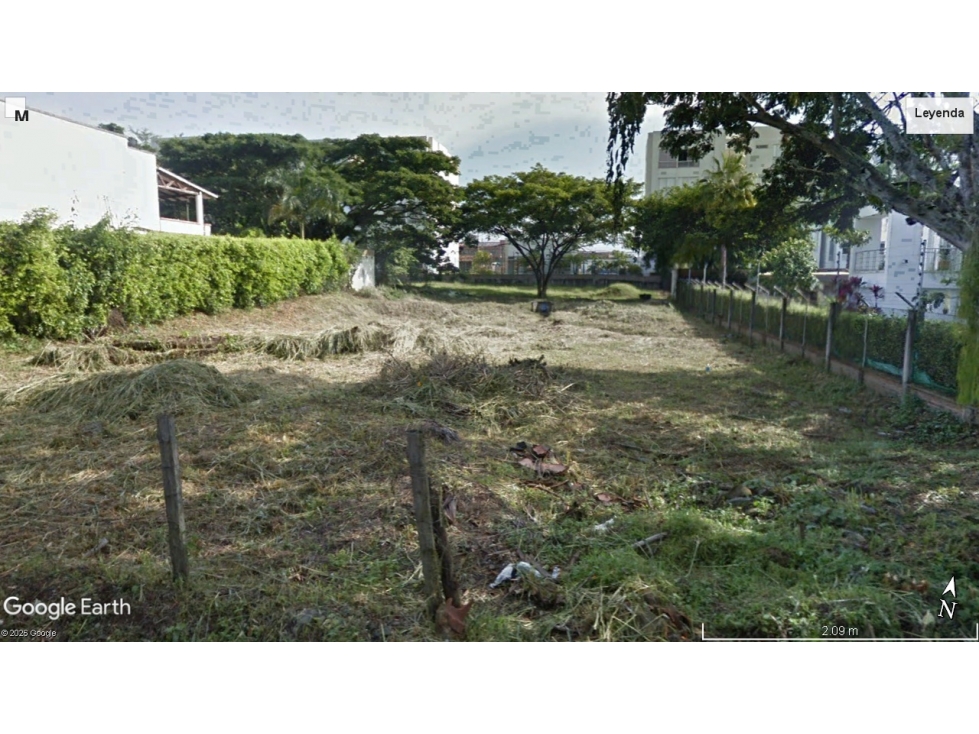 Lote independiente en Pance Av. La María abajo de Av. Cañas Gordas — foto 2