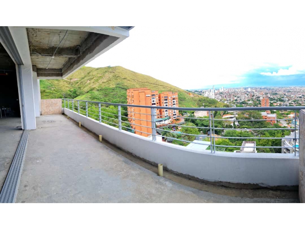 Casa nueva para terminarla en Cerro Verde barrio Cristales Cali oeste