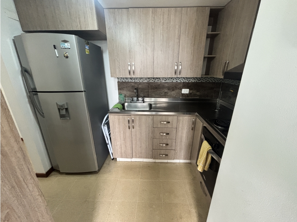 ARRIENDO APARTAMENTO EN POBLADO - PATIO BONITO — foto 6