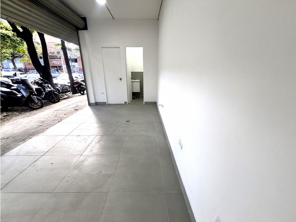 ARRIENDO LOCAL EN BARRIO COLOMBIA — foto 3
