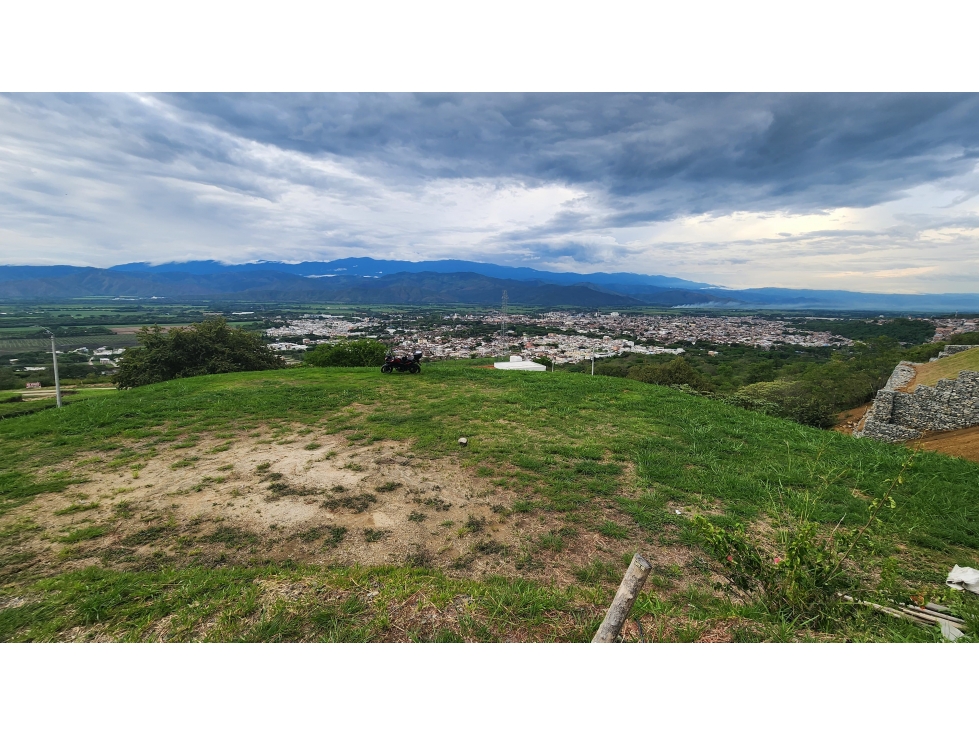 Lote exclusivo en Buga- Lomas del Albergue - Condominio Albores - 2