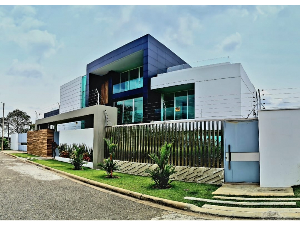 Exclusiva Mansión nueva en Altos de Ciudad Jardin al sur de Cali — foto 5