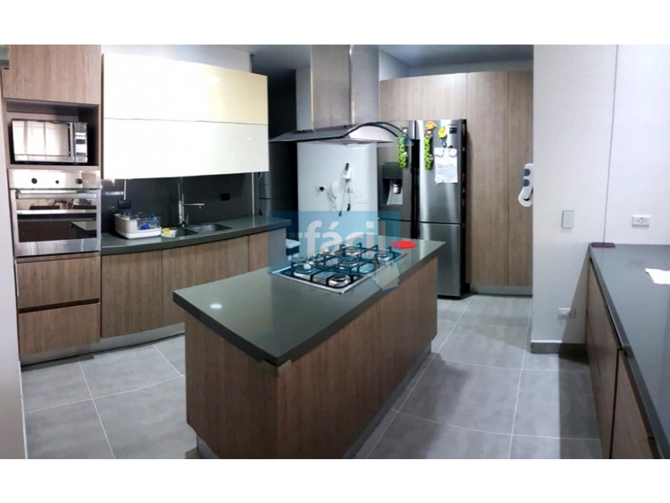 Apartamento con 4 habitaciones en Cristales — foto 3