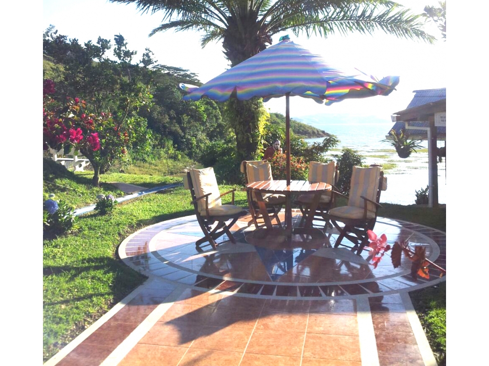 Finca a orilla del Lago Calima en la Vía Jiguales a Darien - 6