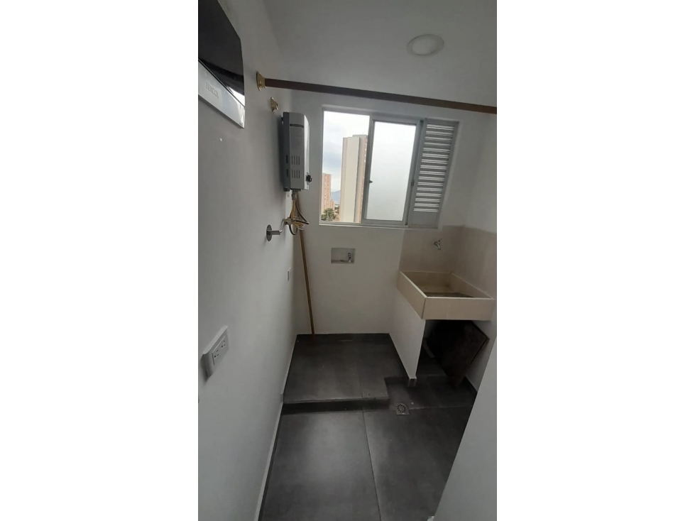 APARTAMENTO EN VENTA SABANETA, ANTIOQUIA,  LA FLORIDA — foto 5