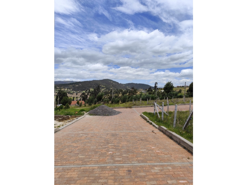 VENDO LOTE DE 120 M2 EN PAIPA BOYACÁ BARRIO LA PRADERA — foto 3