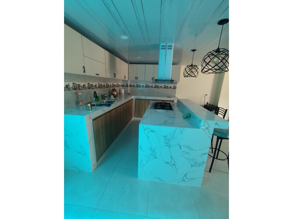VENDO CASA EN PAIPA BOYACÀ,  BARRIO VILLA VIANEY, 206.66 m2 - 6
