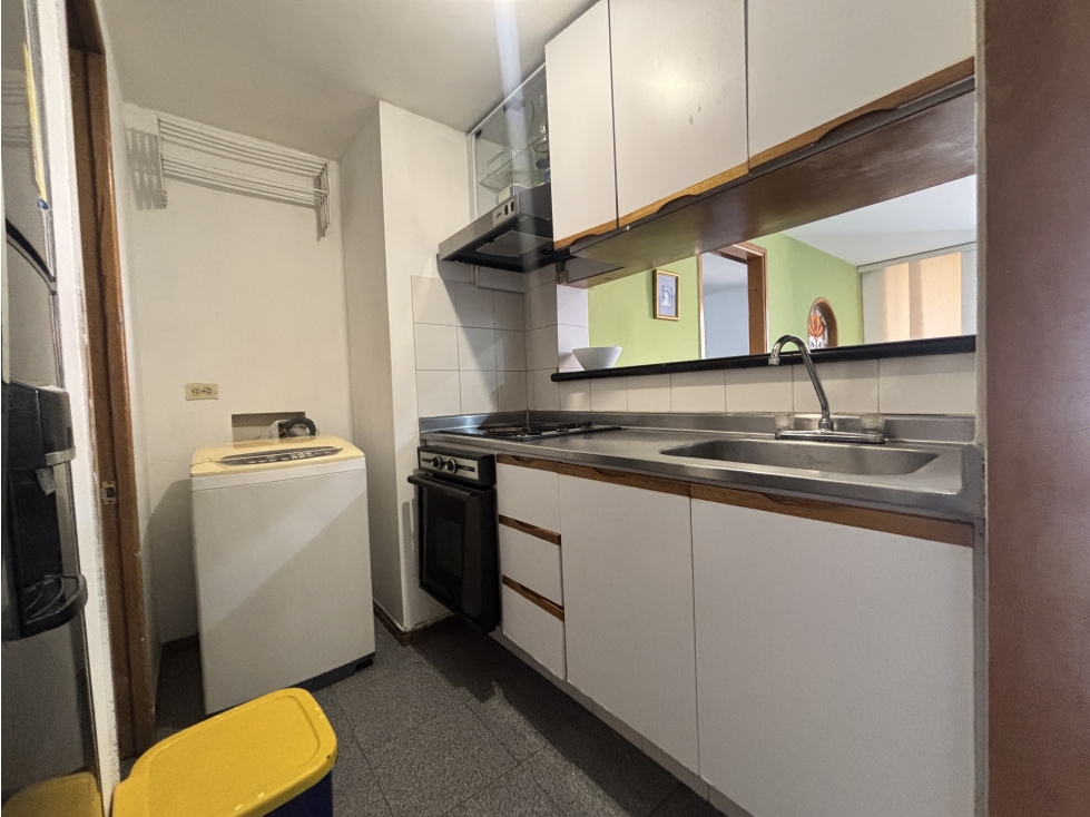 ARRIENDO APARTAESTUDIO AMOBLADO EN POBLADO - PARQUE - 3