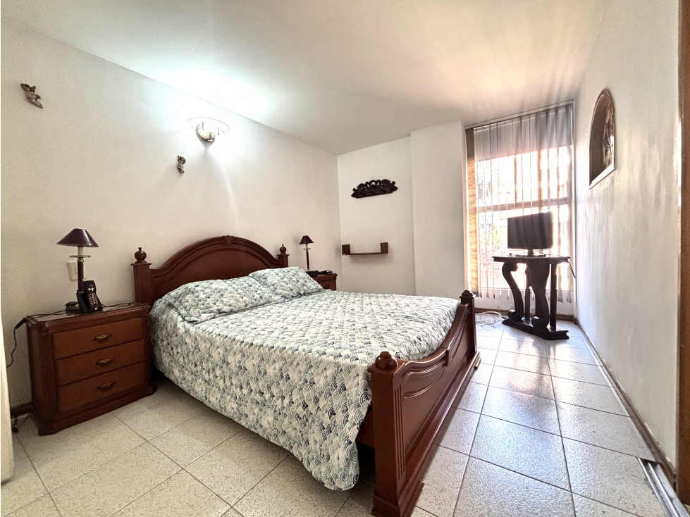 ARRIENDO APARTAESTUDIO AMOBLADO EN POBLADO - PARQUE - 5