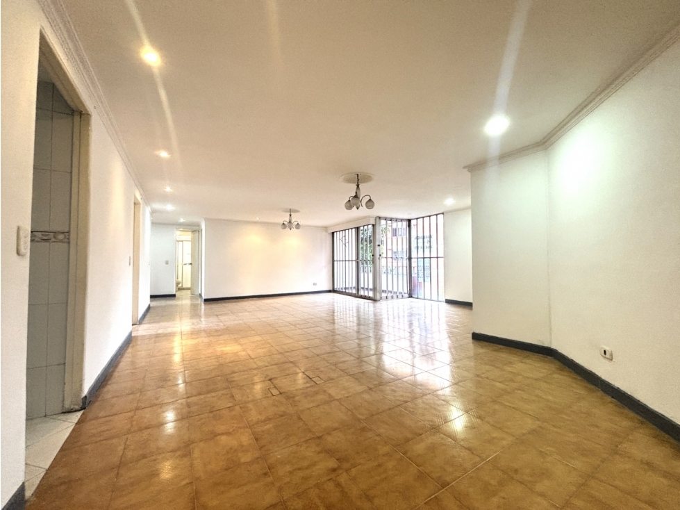 ARRIENDO APARTAMENTO EN SURAMERICANA — foto 3