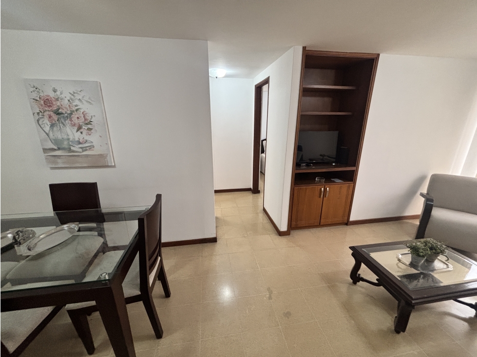 ARRIENDO APARTAMENTO EN POBLADO - PATIO BONITO — foto 3