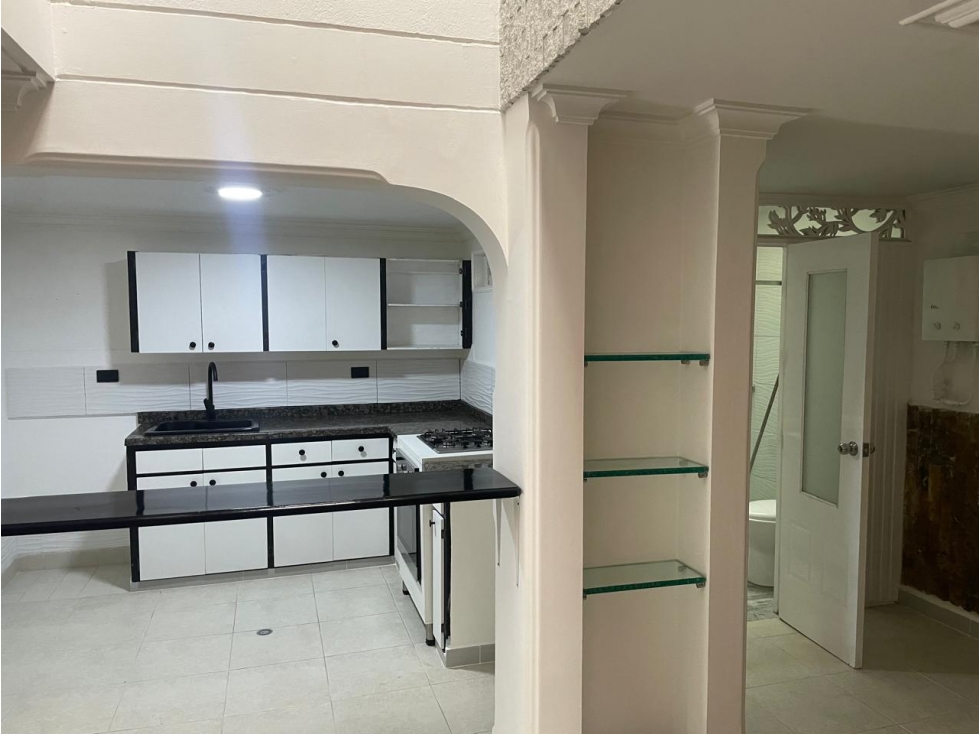 ARRIENDO CASA DOS NIVELES EN SABANETA - PRADOS DE SABANETA — foto 6