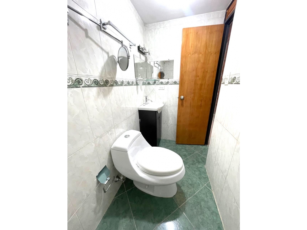 ARRIENDO BODEGA EN SANTA FE — foto 5