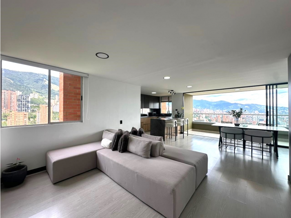VENDO APARTAMENTO EN POBLADO - LAS PALMAS