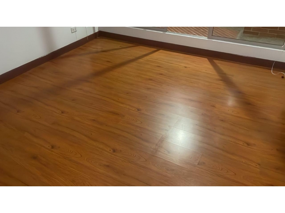 SE VENDE HERMOSO APARTAMENTO EN CHAPINERO — foto 3
