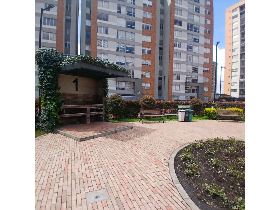 SE ARRIENDA HERMOSO APARTAMENTO SECTOR LA FELICIDAD — foto 3