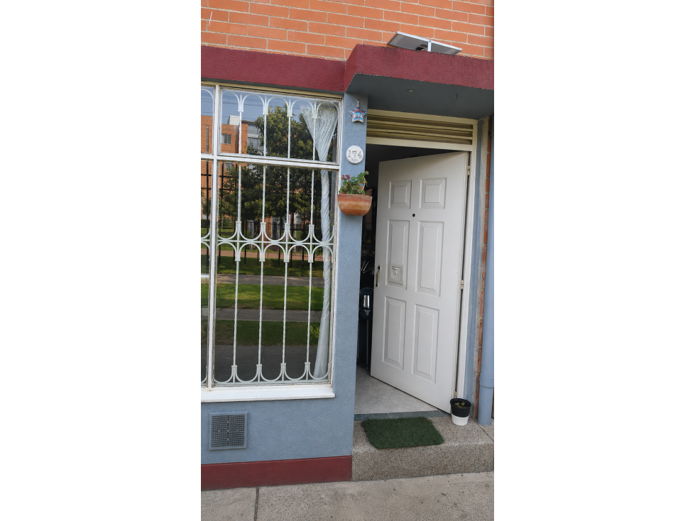 SE VENDE CASA EN PUENTE ARANDA