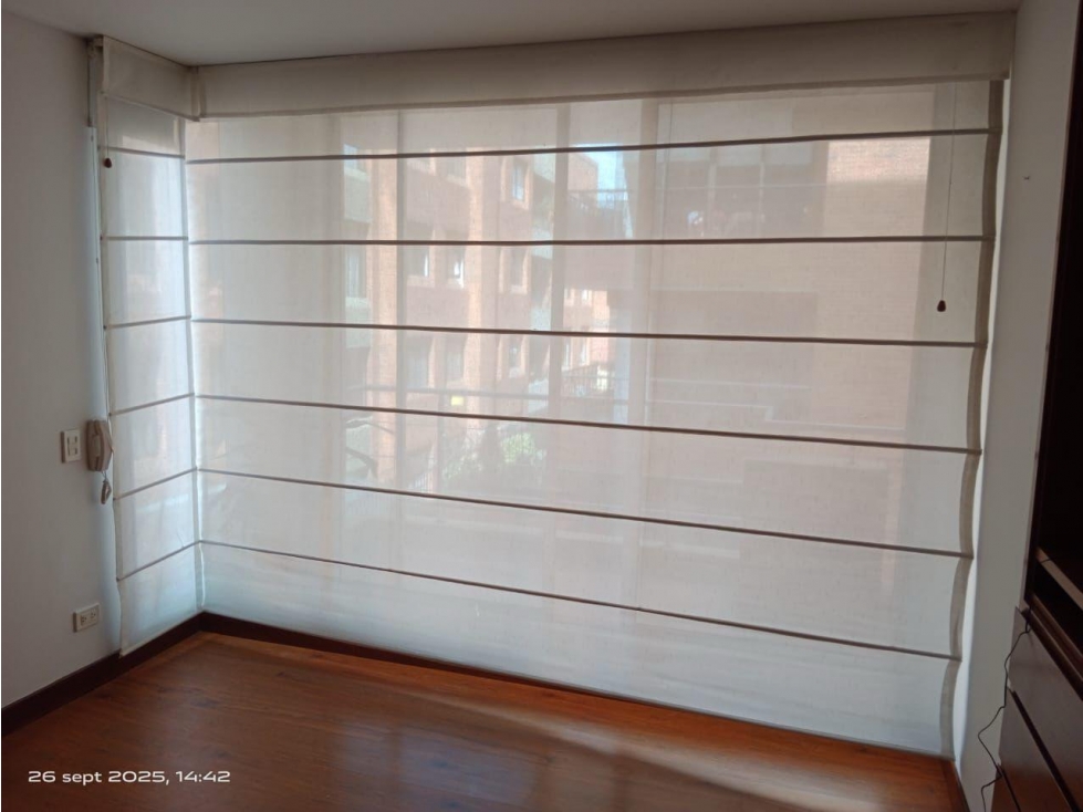SE VENDE HERMOSO APARTAMENTO EN CHAPINERO — foto 2